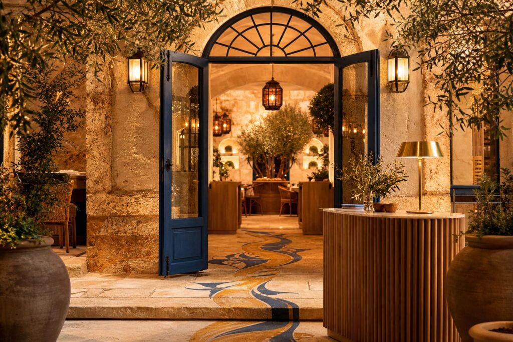 Halaman welcome Cafe Med Deerfield